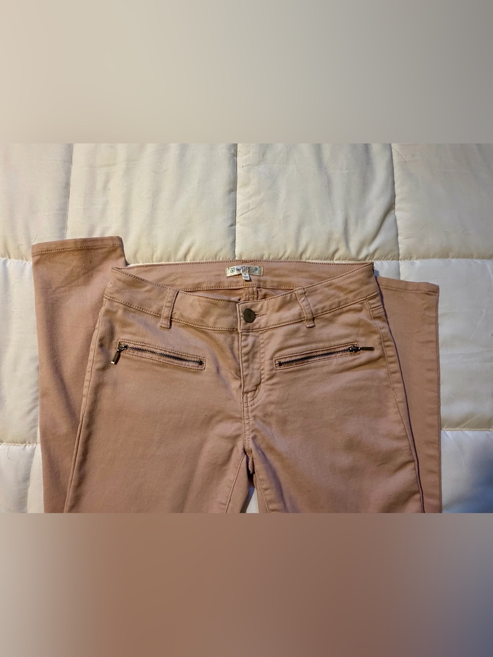 love, Fire Ankle Crop Pants in Dusty Rose